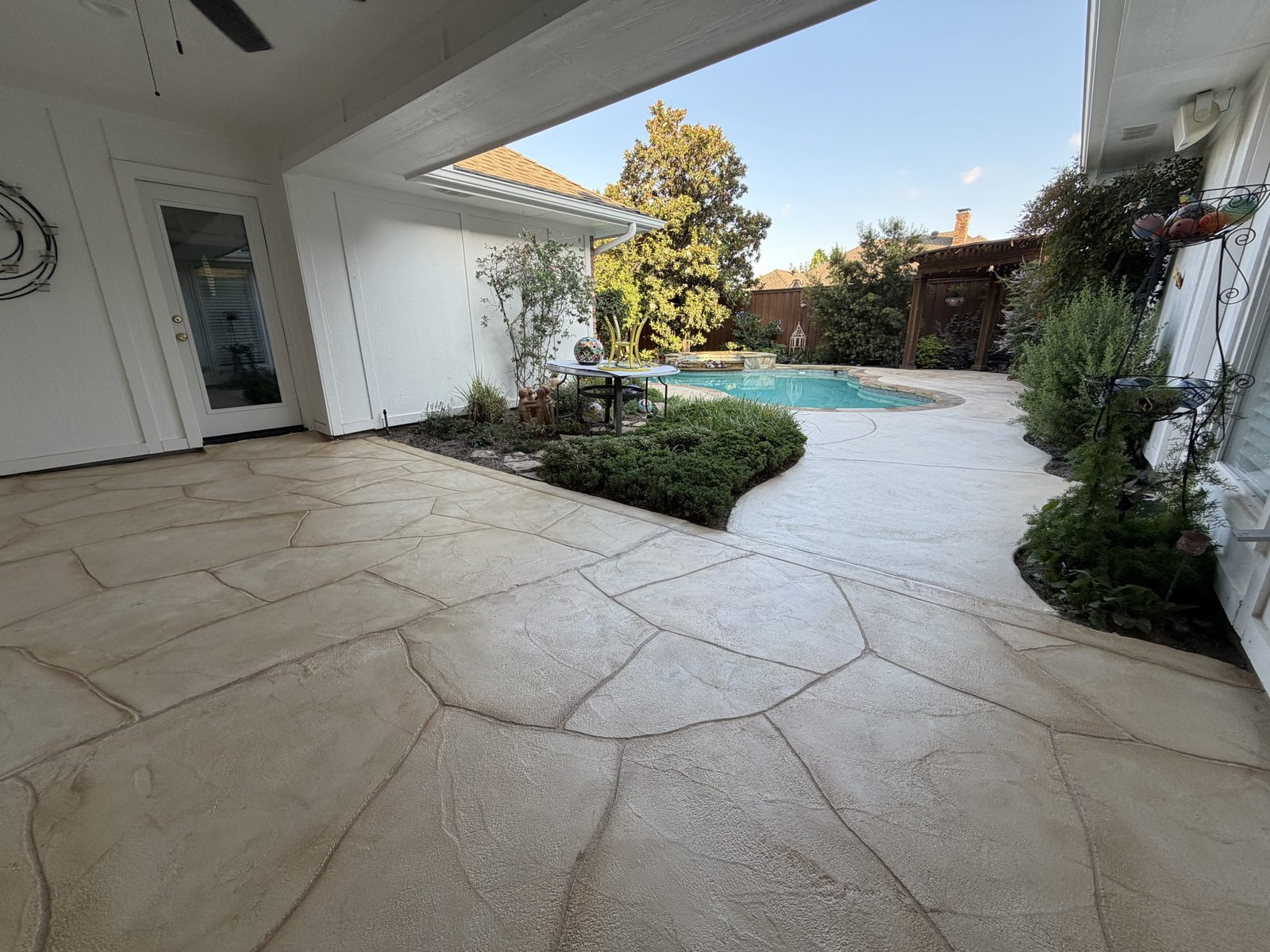 Textured Pool Deck and Patio Overlay Roanoke TX